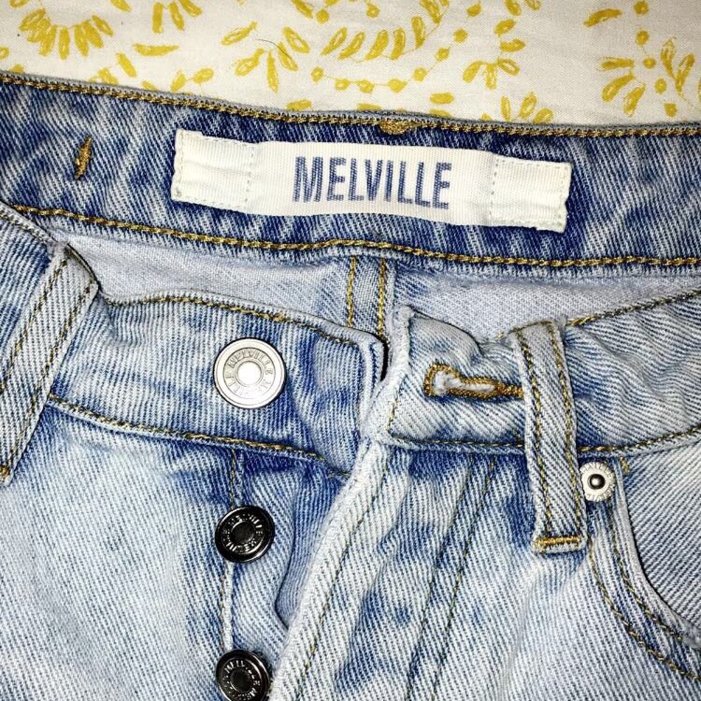Brandy Melville boyfriend jeans - Picture 3 of 8